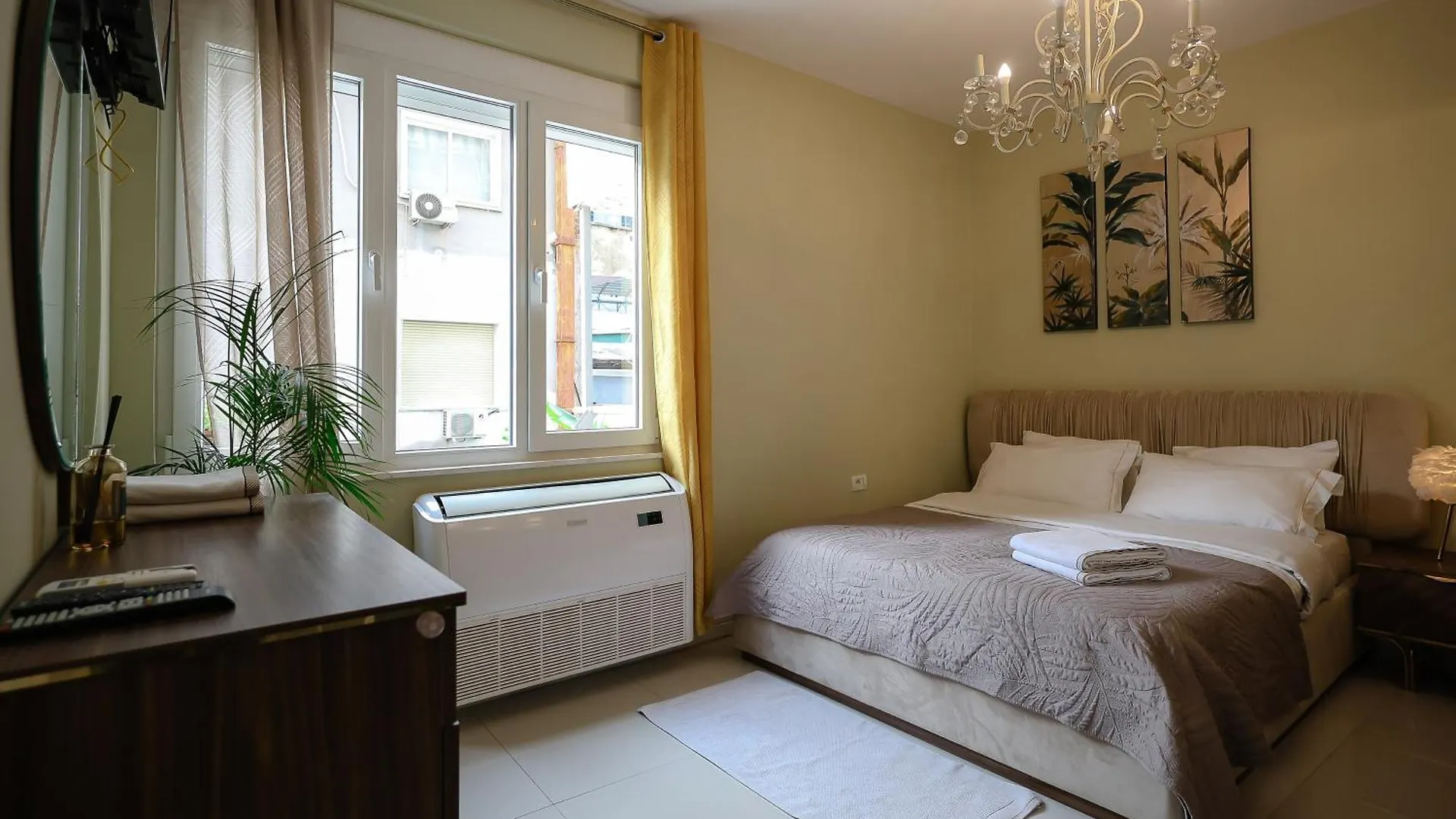 Noela'S Place Tirana